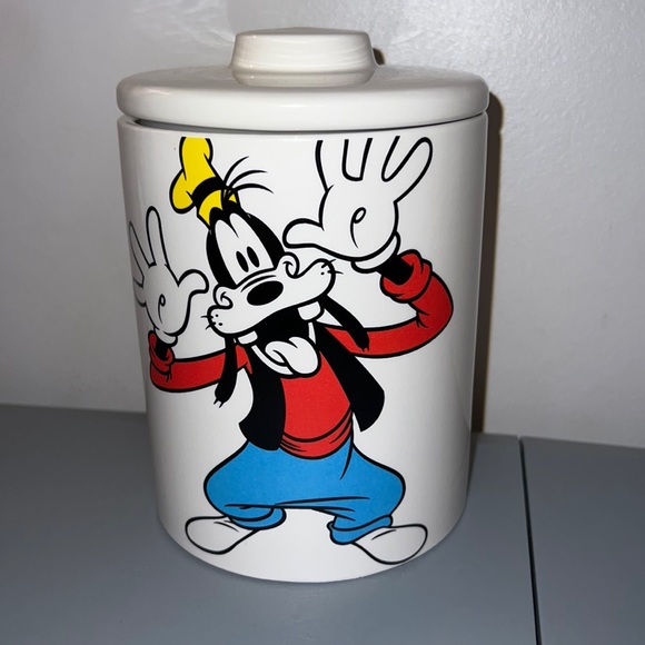 Disney Other - DISNEY GOOFY CANISTER